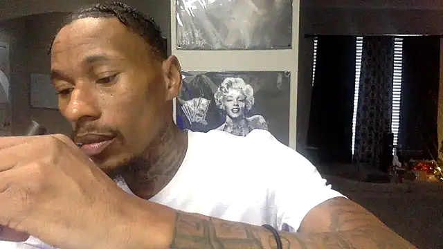 KingDerRico online show from 12/18/25, 08:12