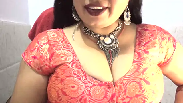 Gulaboo bhabi online show from 04/13/26, 04:44