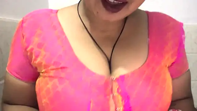 Gulaboo bhabi online show from 03/15/26, 11:45