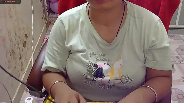 Gulaboo bhabi online show from 09/20/25, 08:08