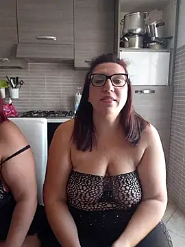 carolyne2023 online show from 11/05/25, 08:28