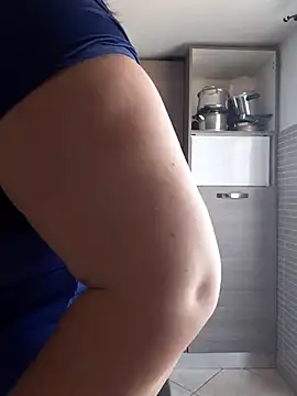 carolyne2023 online show from 11/06/25, 07:45