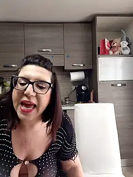 carolyne2023 online show from 03/06/26, 07:36