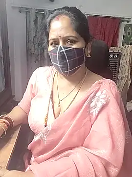 Snapshot of Rani_Darling_99 chatting on 07/10/26, 08:53 Rani Darling 99 online show from 07/10/26, 08:53