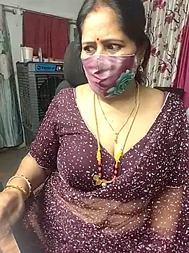 Snapshot of Rani_Darling_99 chatting on 07/07/26, 07:39 Rani Darling 99 online show from 07/07/26, 07:39