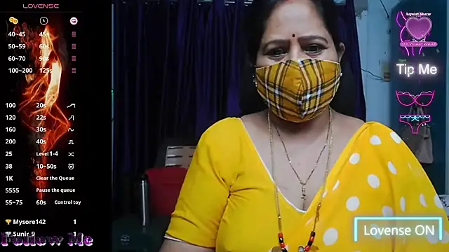 Snapshot of Rani_Darling_99 chatting on 05/28/26, 07:31 Rani Darling 99 online show from 05/28/26, 07:31