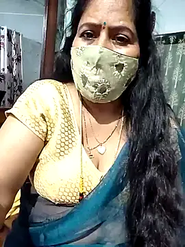 Snapshot of Rani_Darling_99 chatting on 09/11/25, 03:56 Rani Darling 99 online show from 09/11/25, 03:56