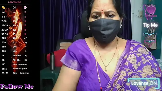 Snapshot of Rani_Darling_99 chatting on 05/19/26, 06:26 Rani Darling 99 online show from 05/19/26, 06:26