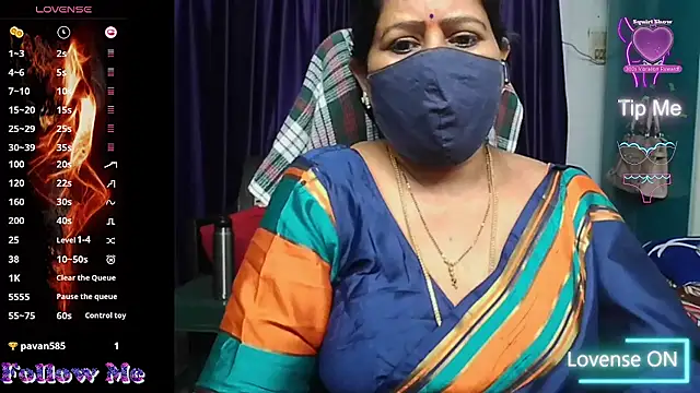 Snapshot of Rani_Darling_99 chatting on 05/23/26, 08:08 Rani Darling 99 online show from 05/23/26, 08:08