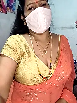 Snapshot of Rani_Darling_99 chatting on 09/14/25, 08:59 Rani Darling 99 online show from 09/14/25, 08:59