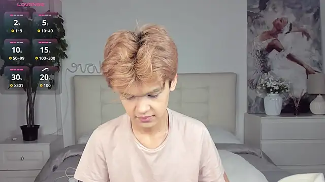 Snapshot of Felix_Rey chatting on 10/08/25, 05:24 Felix Rey online show from 10/08/25, 05:24