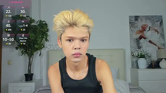 Snapshot of Felix_Rey chatting on 03/09/25, 10:41 Felix Rey online show from 03/09/25, 10:41