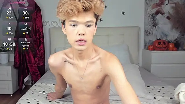 Snapshot of Felix_Rey chatting on 10/19/25, 12:08 Felix Rey online show from 10/19/25, 12:08