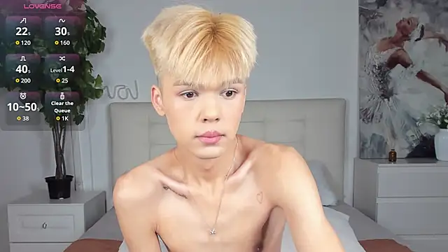 Snapshot of Felix_Rey chatting on 11/13/25, 06:23 Felix Rey online show from 11/13/25, 06:23