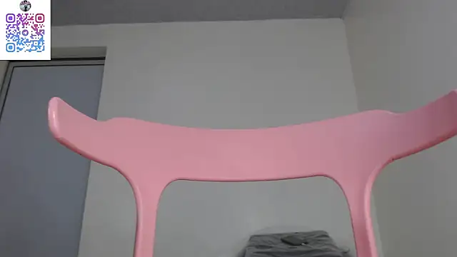 Snapshot of Kitty_Mifl chatting on 05/26/26, 02:53 Kitty Mifl online show from 05/26/26, 02:53