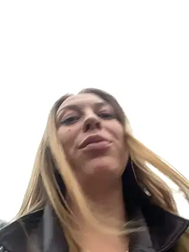 Sweet   Emily online show from 11/07/25, 12:42