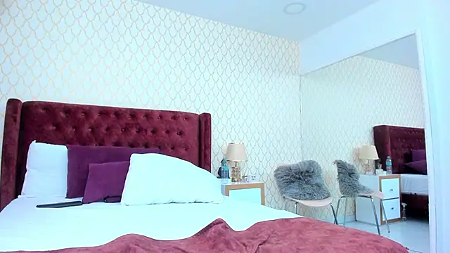 NaiaRosse online show from 02/28/25, 10:28