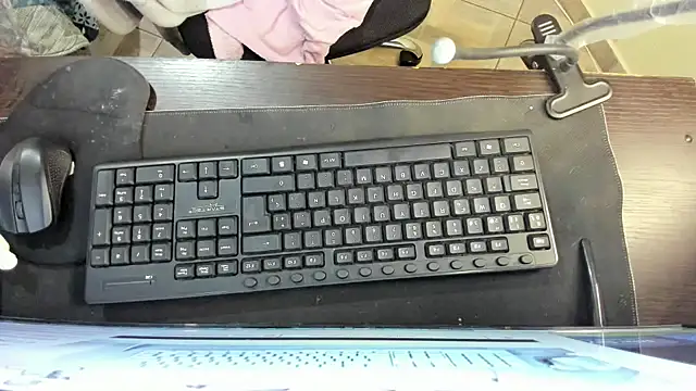 Amy Walker online show from 03/25/26, 09:03