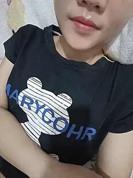 Snapshot of 2_sex chatting on 06/16/26, 04:18 2 sex online show from 06/16/26, 04:18