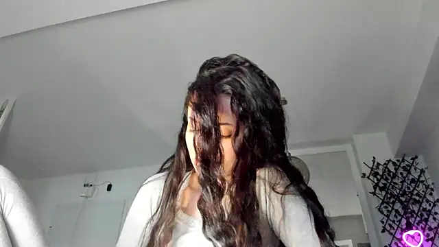 IreneVON online show from 03/13/25, 03:06