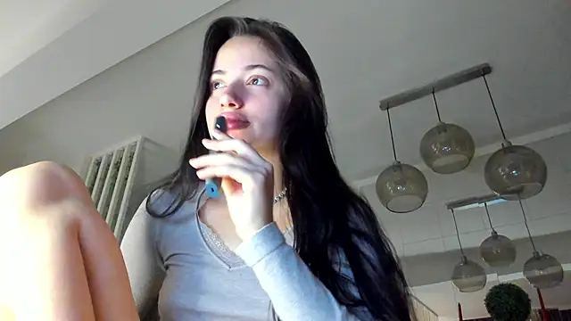 IreneVON online show from 11/10/25, 04:39