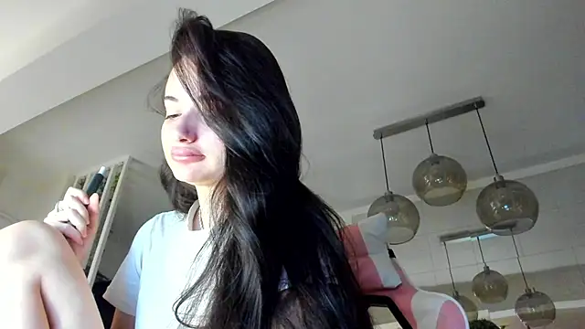 IreneVON online show from 11/14/25, 04:27