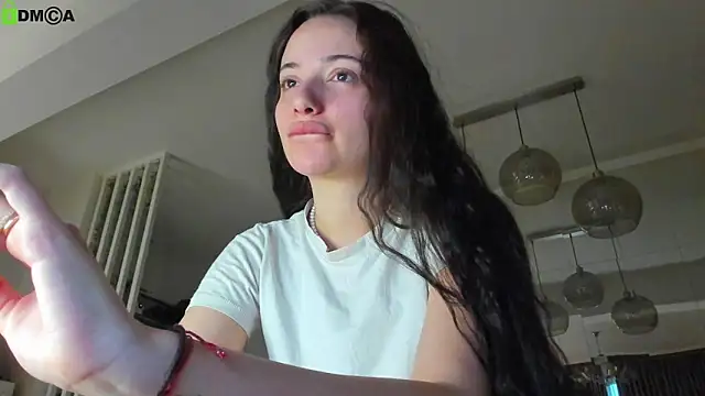 IreneVON online show from 03/28/26, 04:46