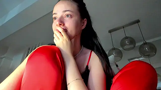 IreneVON online show from 10/10/25, 04:57