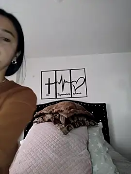 EimyParker  online show from 09/28/25, 02:13