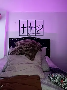 EimyParker  online show from 11/27/25, 12:38