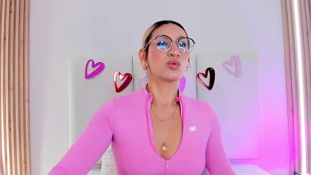 Emily robertss online show from 02/17/26, 07:11