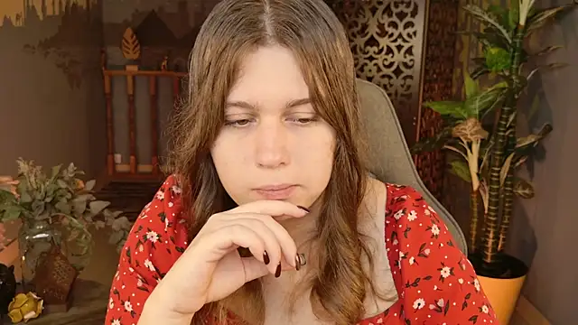 Snapshot of FioraMarmoris chatting on 11/09/25, 05:33 FioraMarmoris online show from 11/09/25, 05:33