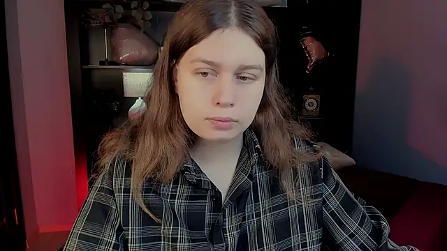 Snapshot of FioraMarmoris chatting on 02/15/26, 05:19 FioraMarmoris online show from 02/15/26, 05:19