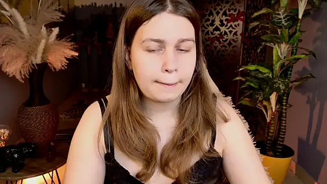 Snapshot of FioraMarmoris chatting on 02/19/26, 01:19 FioraMarmoris online show from 02/19/26, 01:19