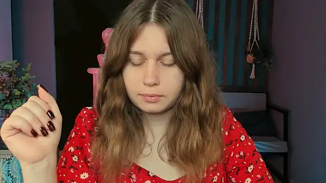 Snapshot of FioraMarmoris chatting on 09/12/25, 05:51 FioraMarmoris online show from 09/12/25, 05:51