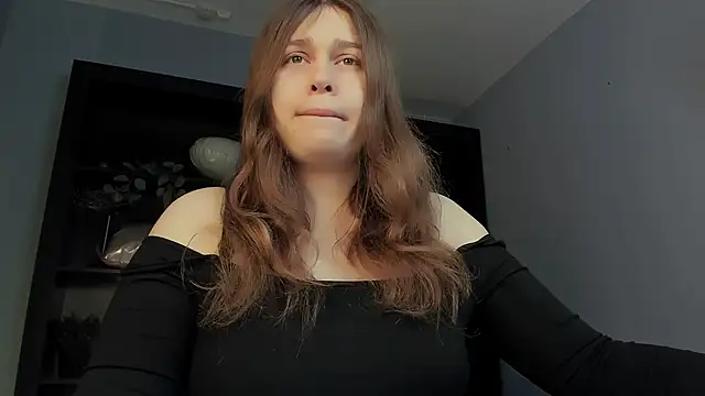 Snapshot of FioraMarmoris chatting on 02/25/26, 06:57 FioraMarmoris online show from 02/25/26, 06:57