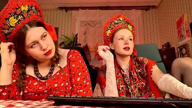 Snapshot of FioraMarmoris chatting on 09/27/25, 10:16 FioraMarmoris online show from 09/27/25, 10:16