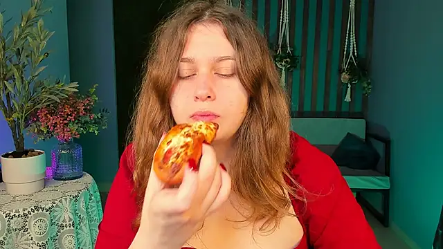 Snapshot of FioraMarmoris chatting on 09/26/25, 06:09 FioraMarmoris online show from 09/26/25, 06:09