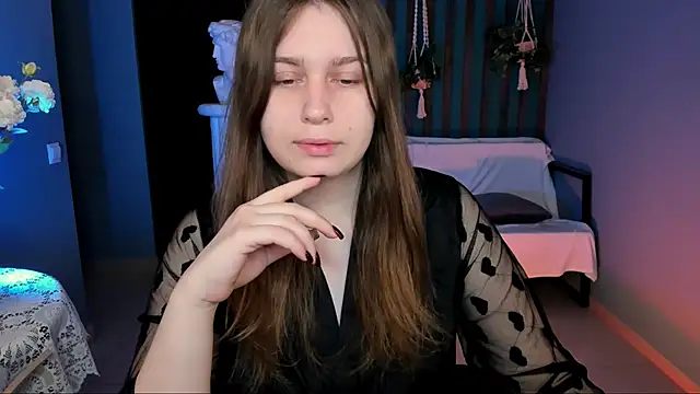 FioraMarmoris online show from 05/23/26, 05:17