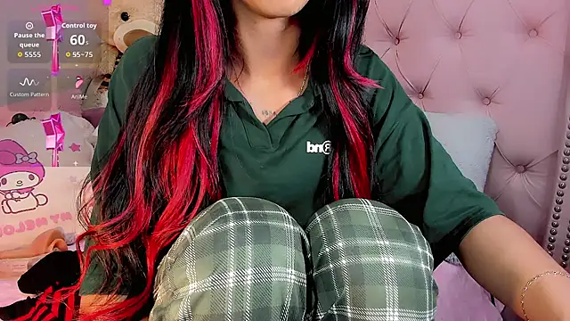 Cute Roxxy online show from 05/11/26, 05:31