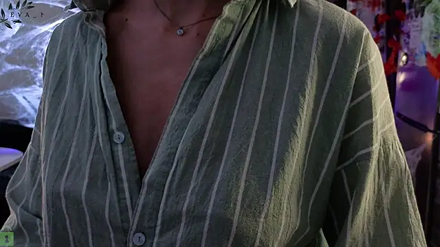 Eva Natsumi online show from 10/27/25, 05:14