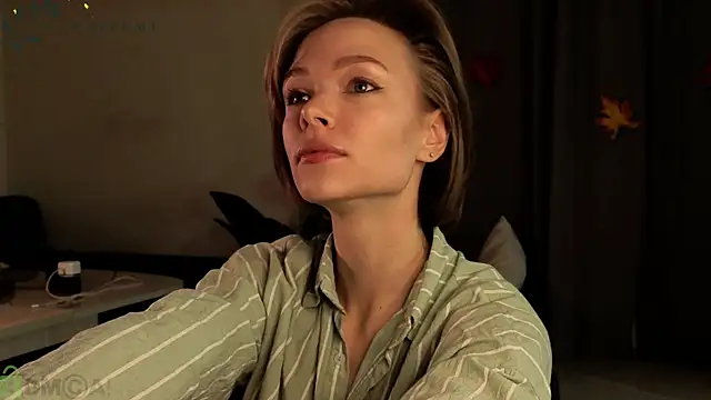 Eva Natsumi online show from 11/17/25, 02:21