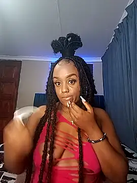 Queen-Chocolate online show from 11/23/25, 12:20