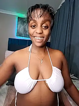 Queen-Chocolate online show from 04/05/26, 11:44