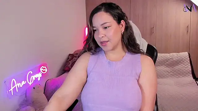 Anagreys online show from 09/28/25, 03:13