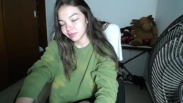 venelope1 online show from 11/13/25, 03:54