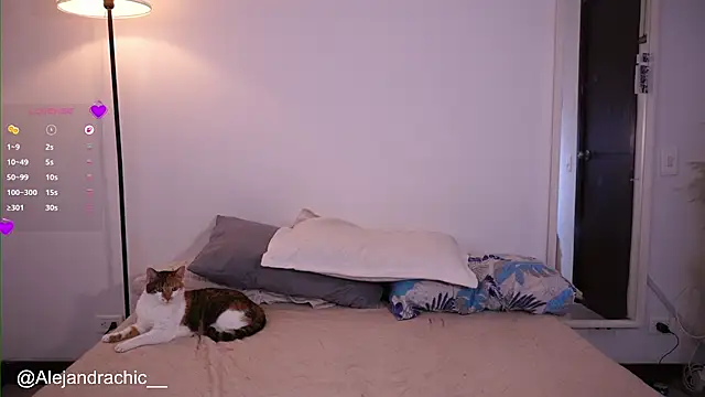 amelie leigh online show from 07/08/26, 11:27