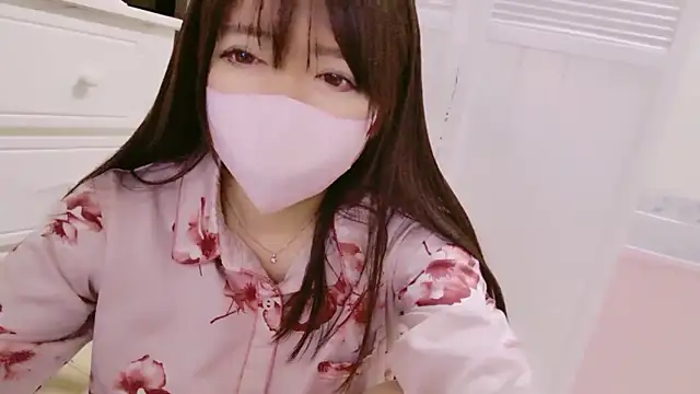 maii- online show from 01/14/26, 01:04