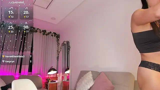 Bella ev online show from 03/12/25, 02:09