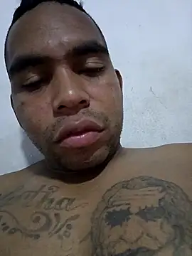 Snapshot of blackniggafire chatting on 12/13/25, 10:05 blackniggafire online show from 12/13/25, 10:05